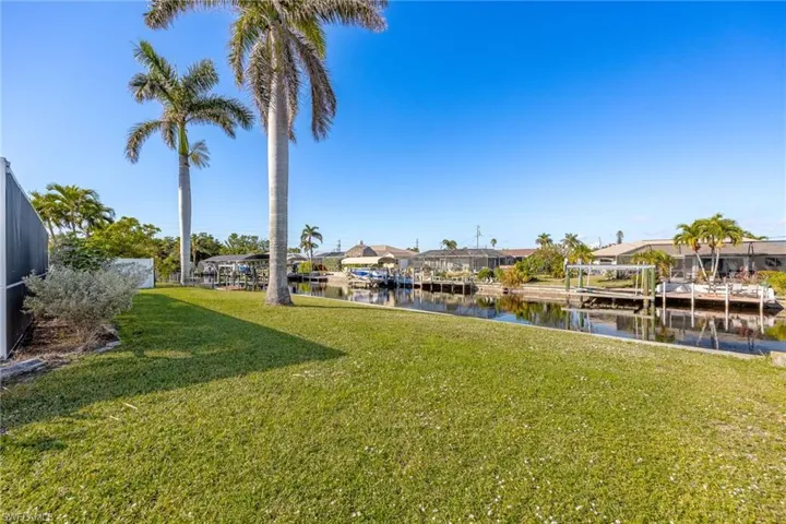 117 SE 43rd  TER, Cape Coral, FL 33904