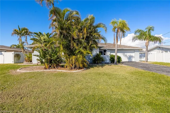 117 SE 43rd  TER, Cape Coral, FL 33904