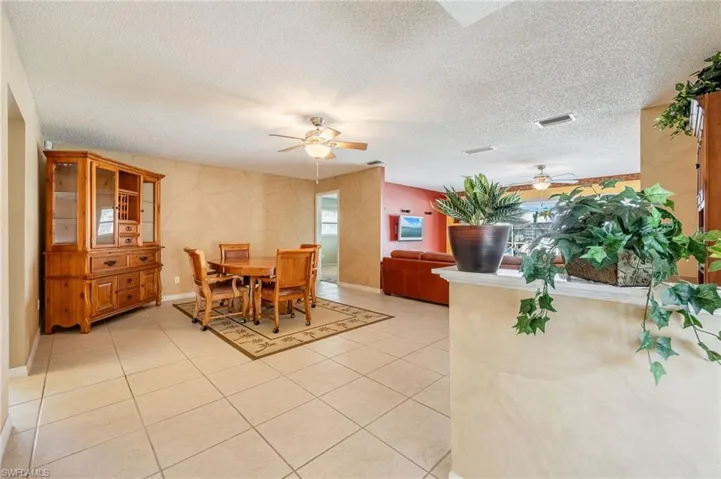 117 SE 43rd  TER, Cape Coral, FL 33904