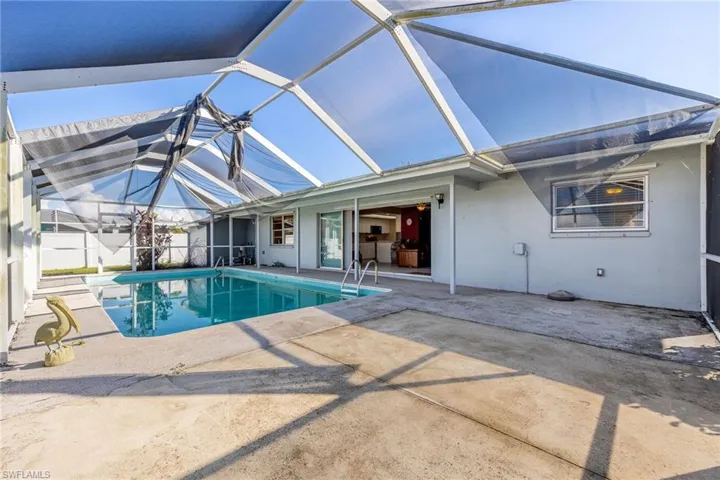 117 SE 43rd  TER, Cape Coral, FL 33904