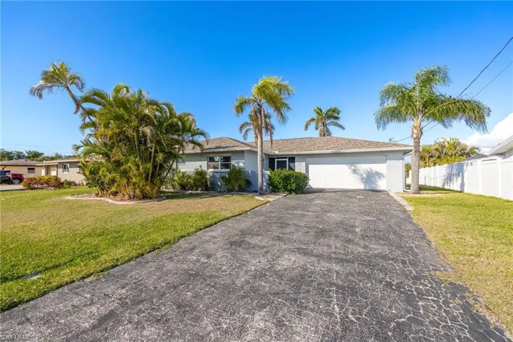 117 SE 43rd  TER, Cape Coral, FL 33904