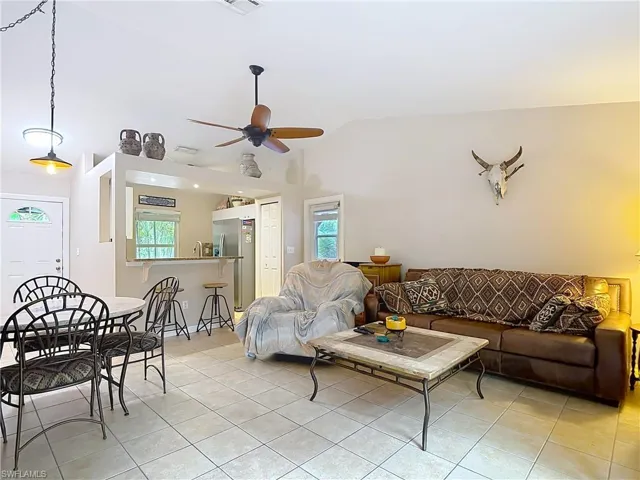 361 39th Ave Ne, Naples, Florida 34120