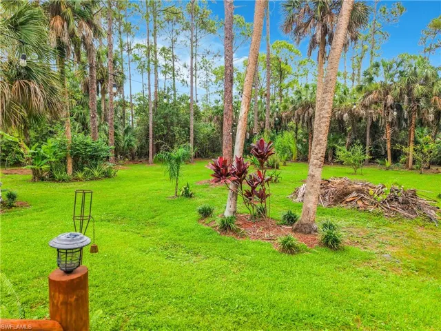 361 39th Ave Ne, Naples, Florida 34120