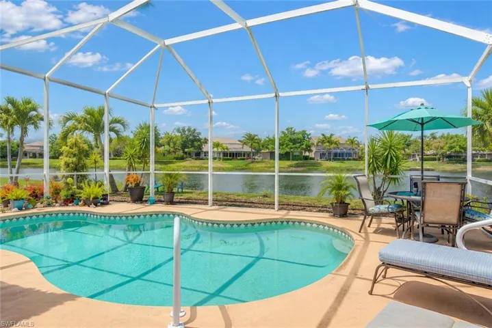 9005 Falcon Pointe Loop, Fort Myers, Florida 33912