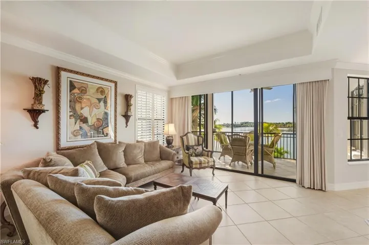 Living area with beautiful view of lake