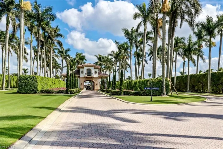 Miromar Lakes main gate