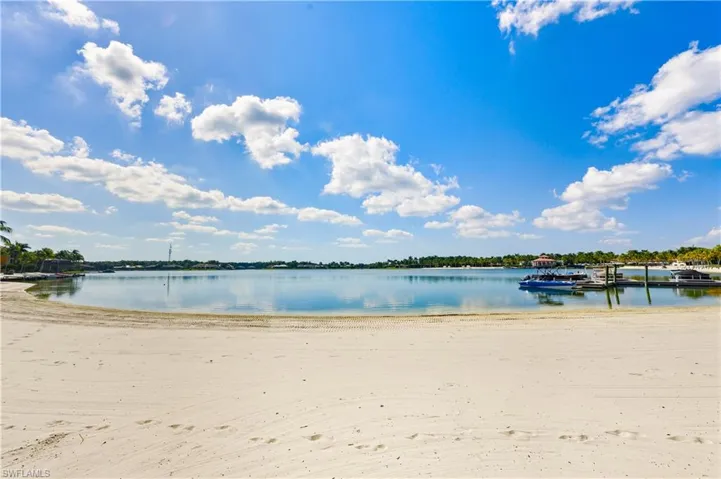 Sand beach in front of Mirasol