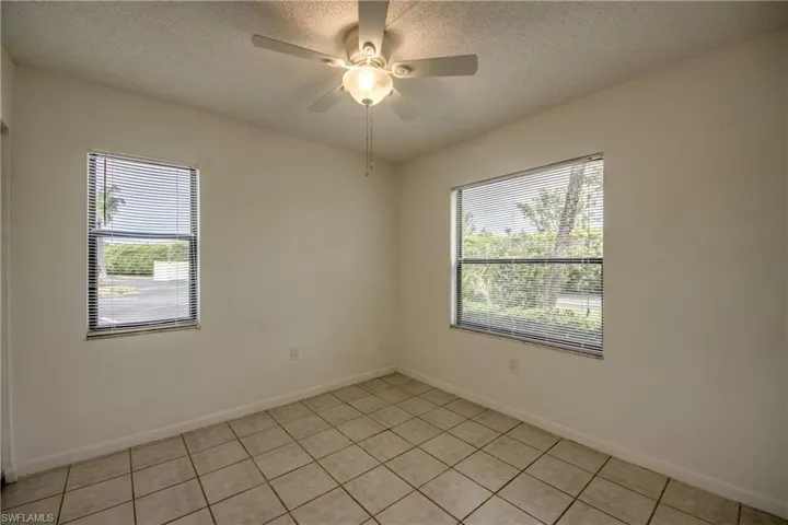 9261 Central Park Dr 106, Fort Myers, Florida 33919