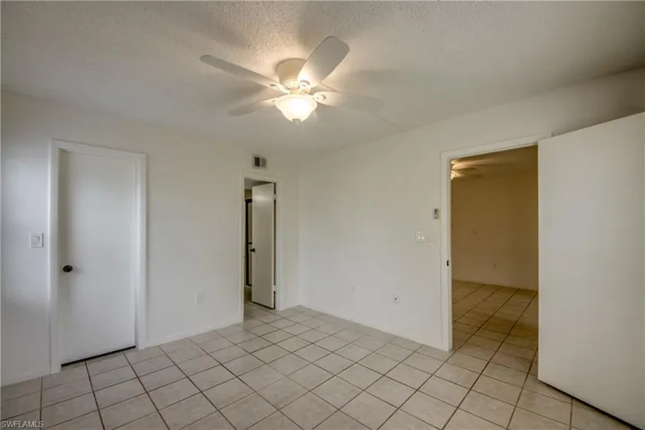 9261 Central Park Dr 106, Fort Myers, Florida 33919