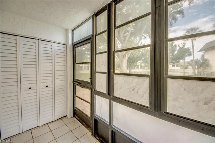 9261 Central Park Dr 106, Fort Myers, Florida 33919