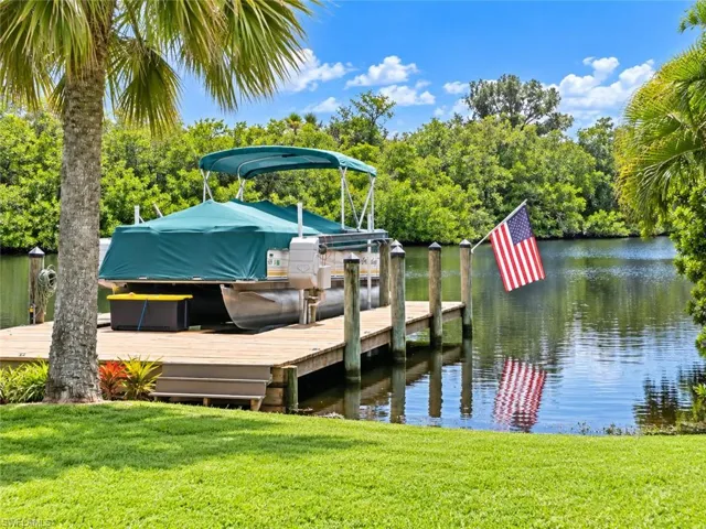 457 Grenier Dr, North Fort Myers, Florida 33903