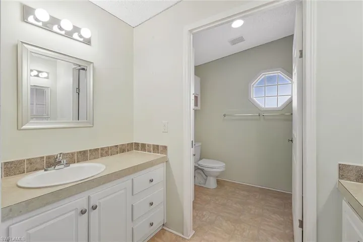 5318 Fiddleleaf Dr, Fort Myers, Florida 33905