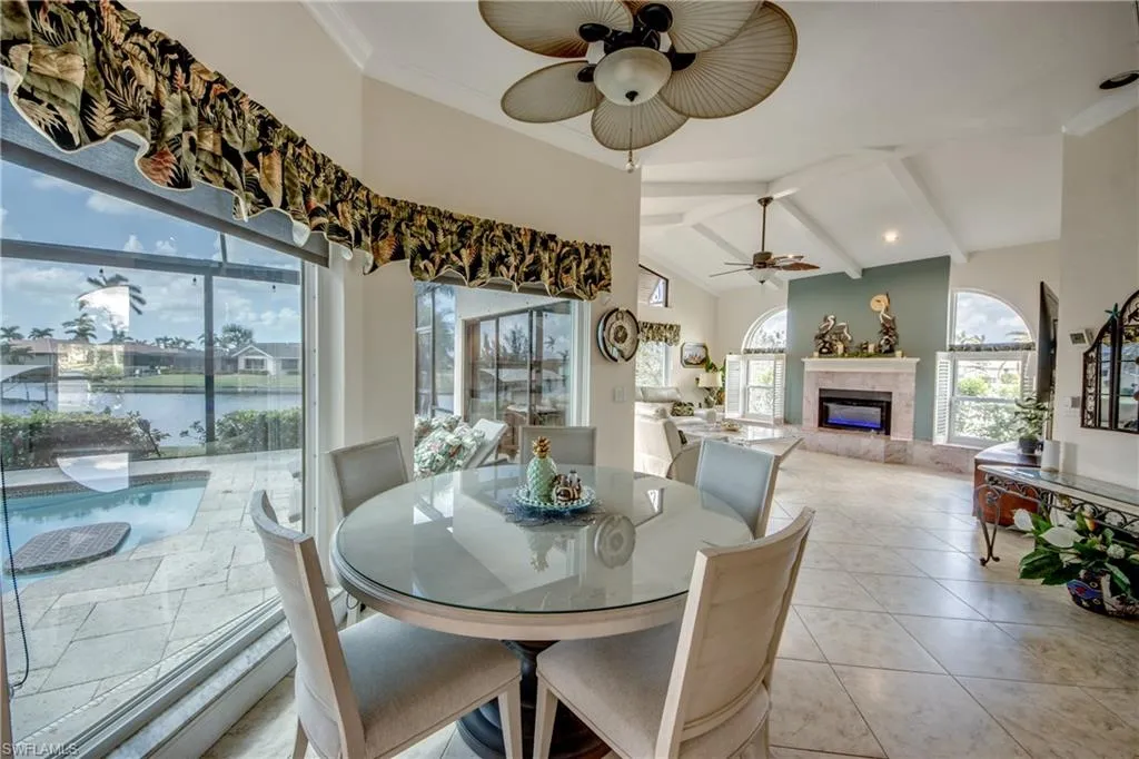 3812 27th CT, Cape Coral, FL 33914,224089731