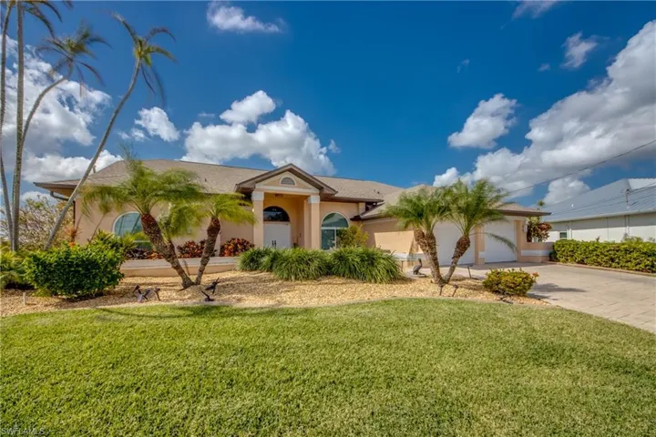 3812 27th CT, Cape Coral, FL 33914,224089731