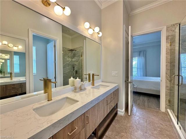1025  Michigan  AVE, NAPLES, FL 34103