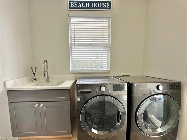 1025  Michigan  AVE, NAPLES, FL 34103
