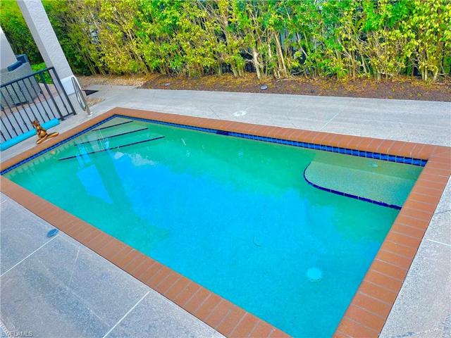 1025  Michigan  AVE, NAPLES, FL 34103