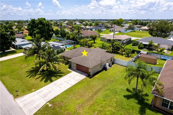 1728 Ne 22nd Ter, Cape Coral, Florida 33909