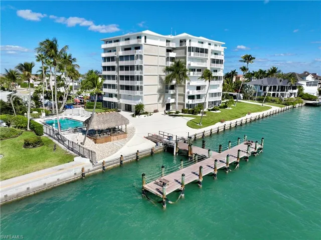60 Pelican St W 505, Naples, Florida 34113