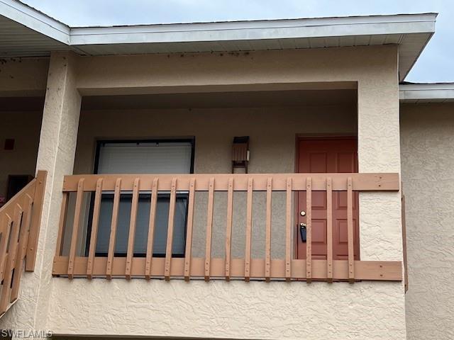 Entrance and Balcony