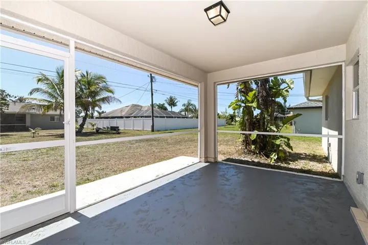 162 Se 18th St, Cape Coral, Florida 33990