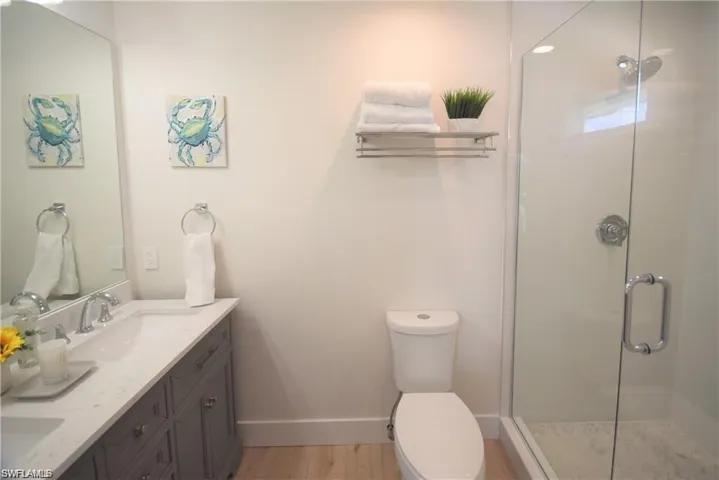 803  104th N AVE, Naples, FL 34108