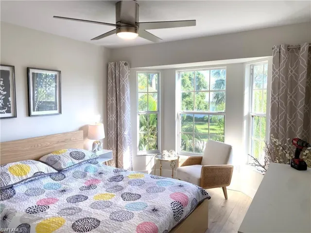 803  104th N AVE, Naples, FL 34108