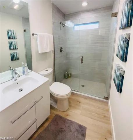 803  104th N AVE, Naples, FL 34108