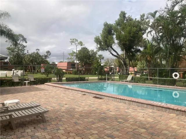 Pool with plenty of room for sun-bathing