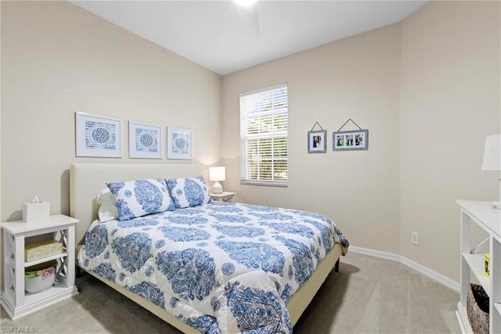 Guest bedroom