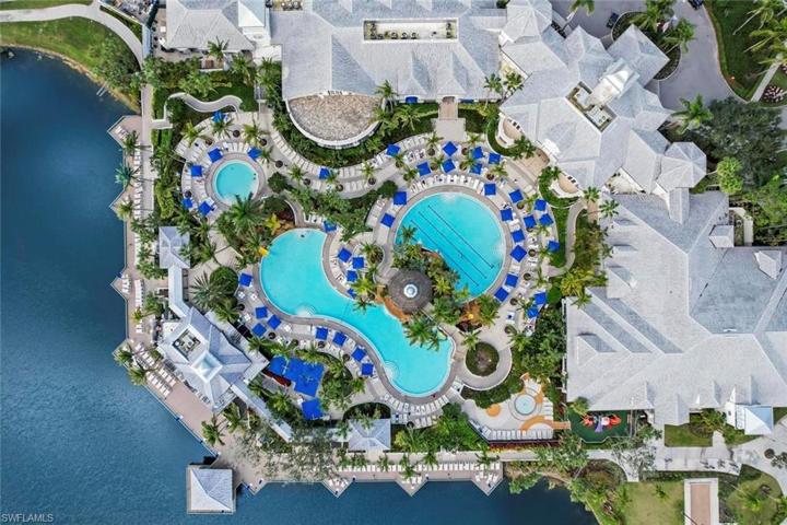 Pool side dining and fine dining offered