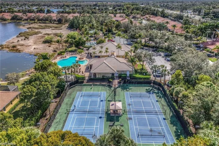 14915 Volterra Ct, Naples, Florida 34120