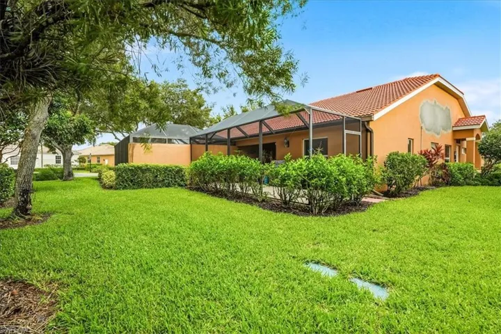 14915 Volterra Ct, Naples, Florida 34120