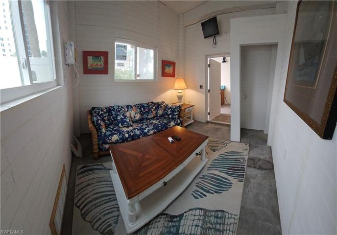 Ground level Bonus/Game room