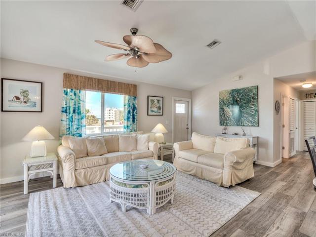 Comfy Casual Coastal Living at it's Best!