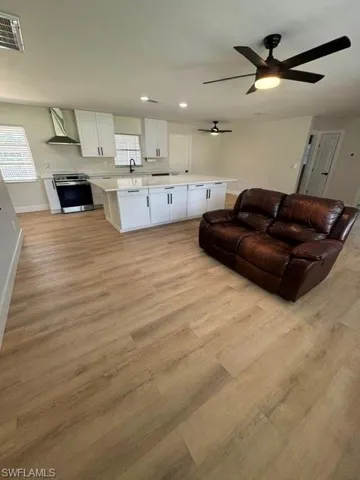 5305 Cocoa Ct, Cape Coral, Florida 33904