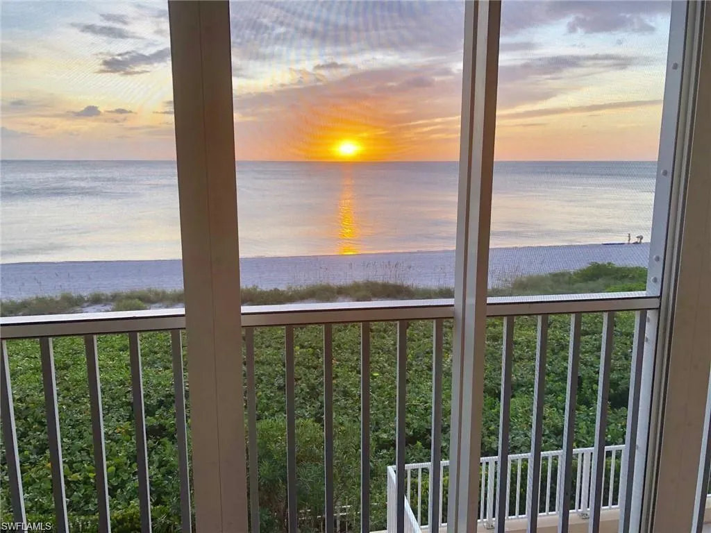 9577 Gulf Shore DR, Naples, FL 34108,224082441