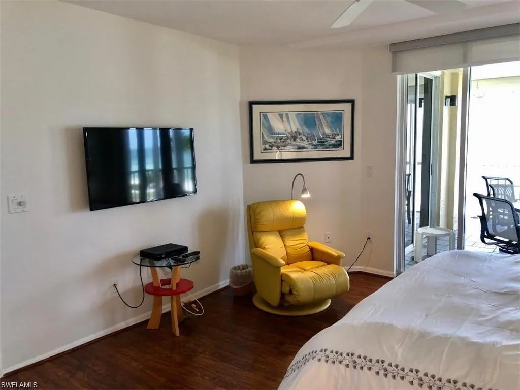 9577 Gulf Shore DR, Naples, FL 34108,224082441