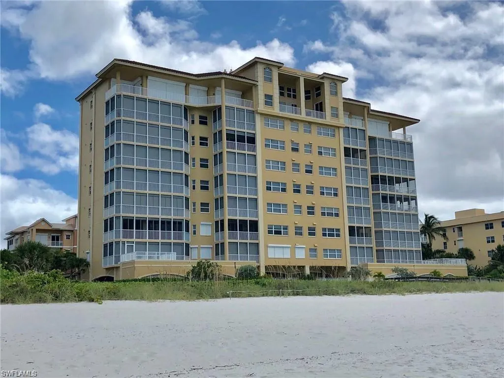 9577 Gulf Shore DR, Naples, FL 34108,224082441