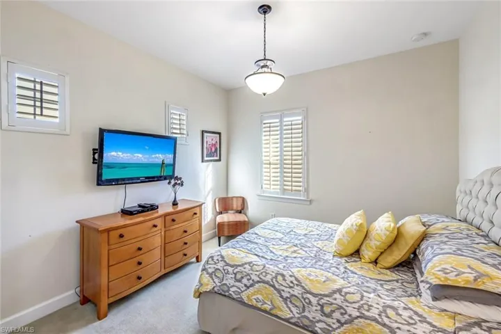 9537  Ironstone  TER, Naples, FL 34120