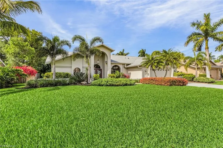 8843  Banyan Cove  CIR, Fort Myers, FL 33919