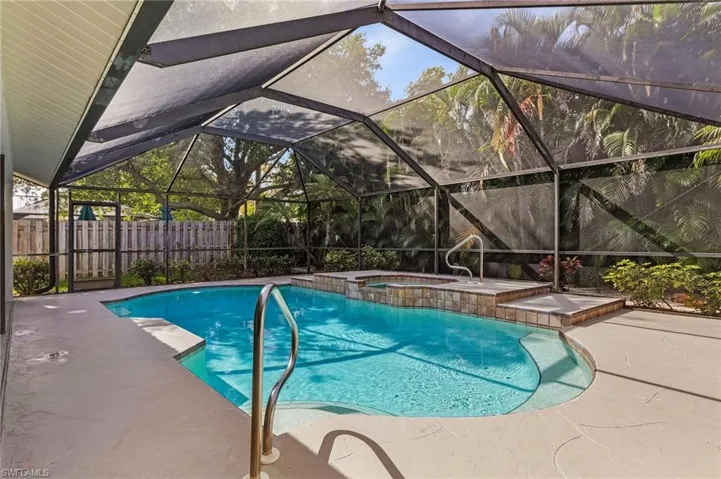 8843 Banyan Cove Cir, Fort Myers Fl 33919