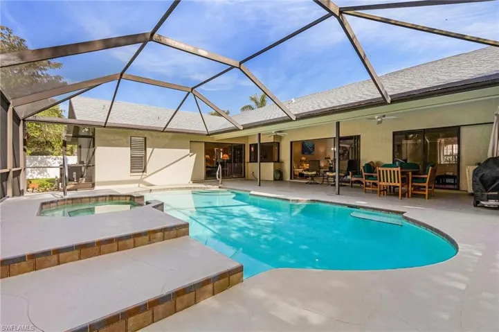8843 Banyan Cove Cir, Fort Myers Fl 33919
