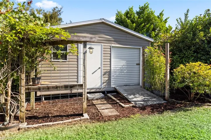 6711 Matt Pledger Ct, North Fort Myers, Florida 33917