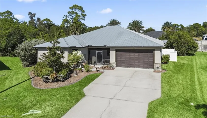 6711  Matt Pledger  CT, North Fort Myers, FL 33917