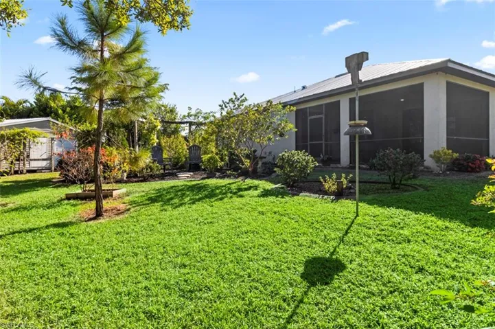 6711 Matt Pledger Ct, North Fort Myers, Florida 33917