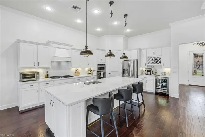 9403 Surfbird Ct, Naples, Florida 34120