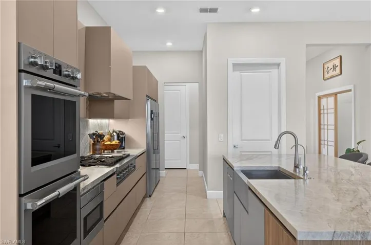 20122  Hartford  BLVD, Estero, FL 33928