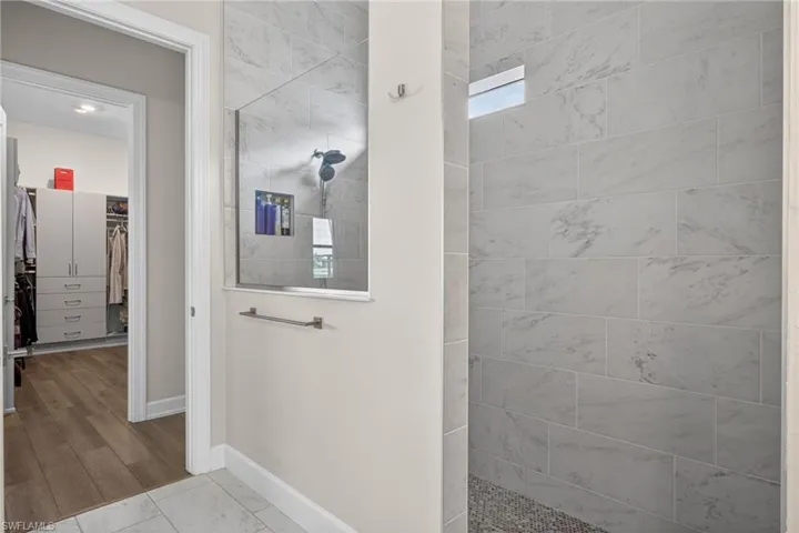 20122  Hartford  BLVD, Estero, FL 33928