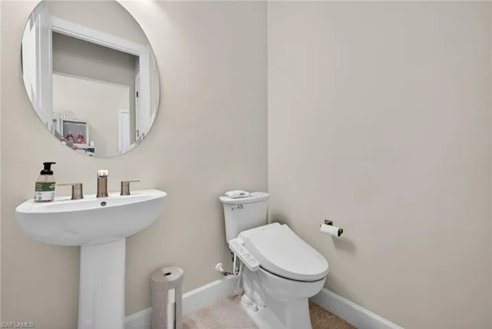20122  Hartford  BLVD, Estero, FL 33928